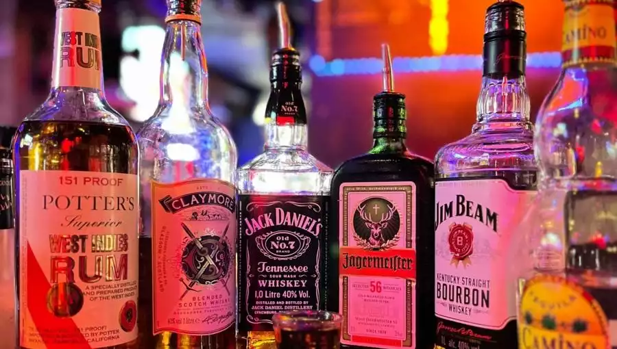 GERONIMO SHOT BAR