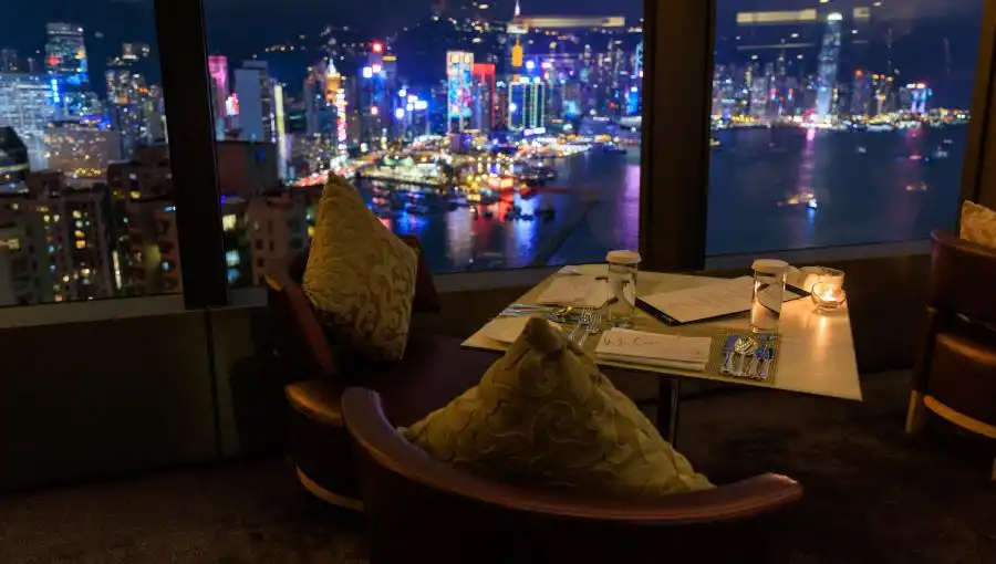 LE 188° RESTAURANT & LOUNGE
