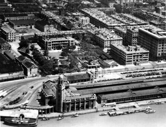 Star Ferry, Clock Tower, Peninsula Hotel: Do you recognize them all?